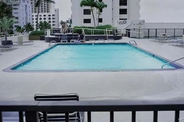 French Banyan Hotel Honolulu 4*,  USA