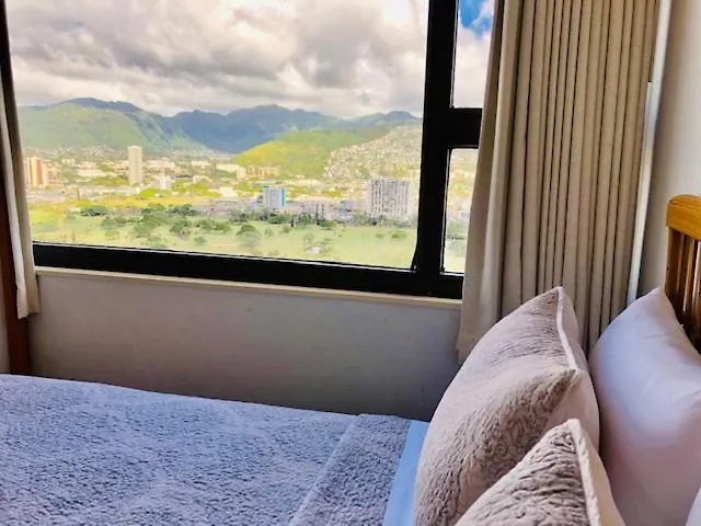 French Banyan Hotel Honolulu