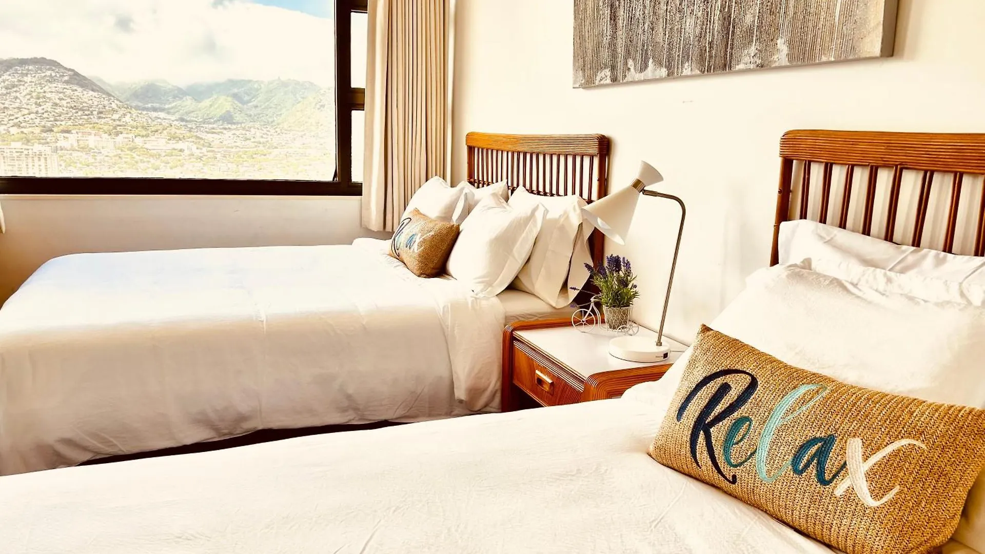 French Banyan Hotel Honolulu USA